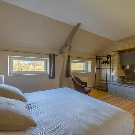 Le Petit Pre Terrace & Private Parking *