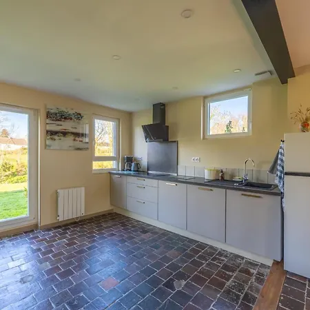 Le Petit Pre Terrace & Private Parking Nyaraló Saonnet