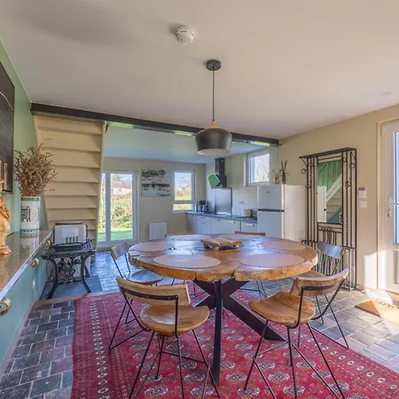 Le Petit Pre Terrace & Private Parking Nyaraló