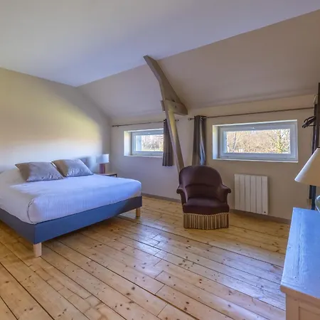 Le Petit Pre Terrace & Private Parking *