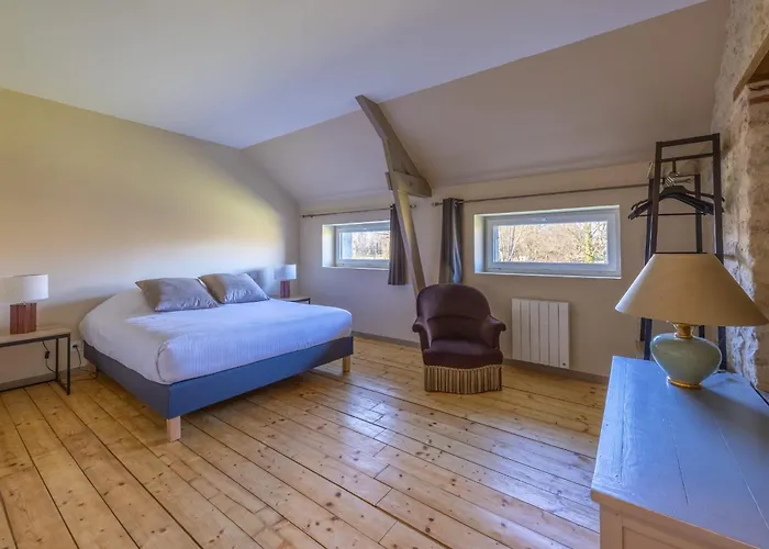 Le Petit Pre Terrace & Private Parking *