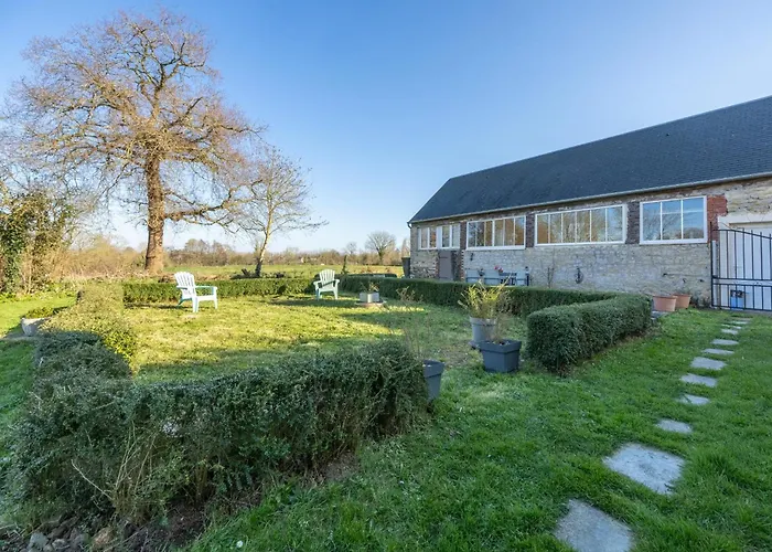 Holiday home Le Petit Pre Terrace & Private Parking *